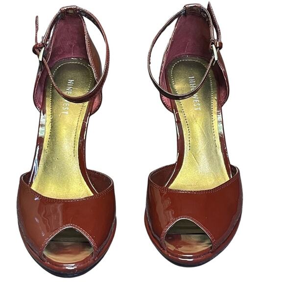 Nine West heels peep toe ankle strap blood red patent leather sexy classic  7.5 - Picture 4 of 10